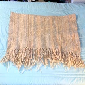 MOHAIR WOOL THROW